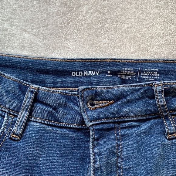 Old navy blue jeans size 8 long distressed high waited - Picture 2 of 2